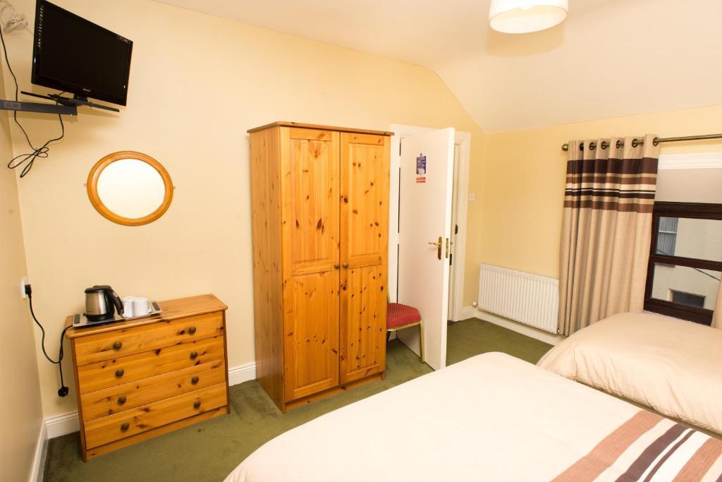 Larkin'S Pub, Restaurant, And B&B Milltown 部屋 写真